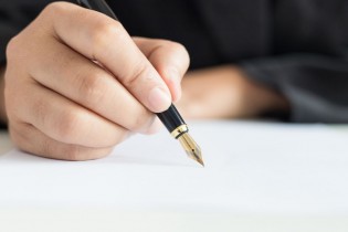 Σεμινάριο δημιουργικής γραφής: Τα μυστικά της δημιουργικής γραφής - Πλοκή
