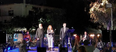 Παρουσίαση του βιβλίου «Ηρωικά τραγούδια της Πελοποννήσου» στα Βριλήσσια Παρουσίαση του βιβλίου «Ηρωικά τραγούδια της Πελοποννήσου» στα Βριλήσσια